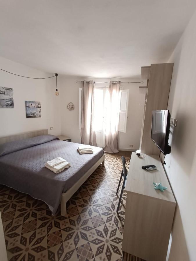 Casa Anna Hotell Trapani Eksteriør bilde